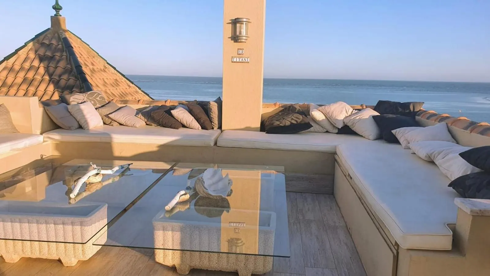 아야몬테 Atico De Lujo Encima Del Mar 아파트 스페인