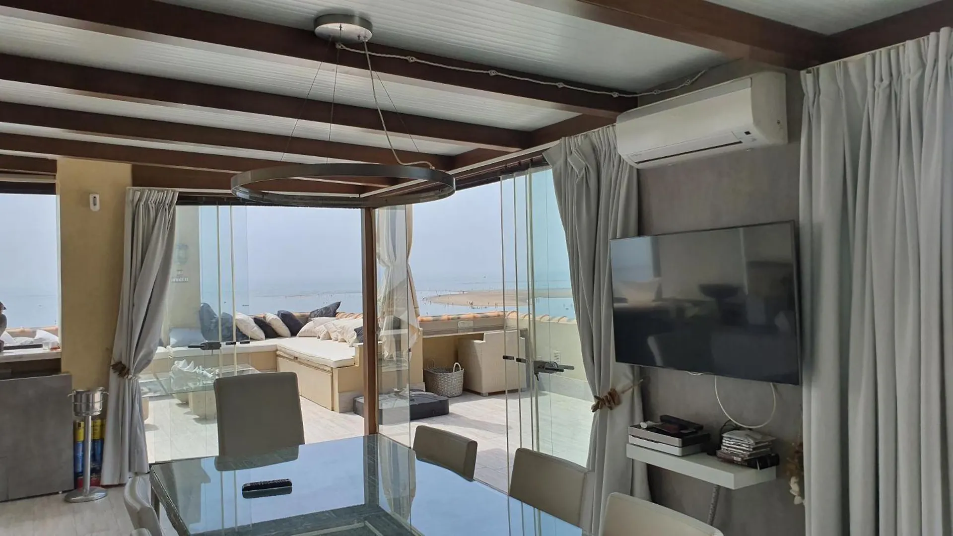 아야몬테 Atico De Lujo Encima Del Mar 아파트 스페인